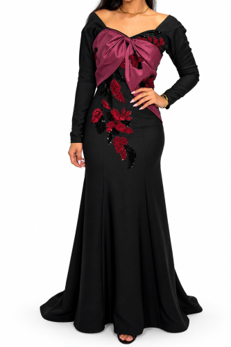 فستان سهرة أسود بالورود