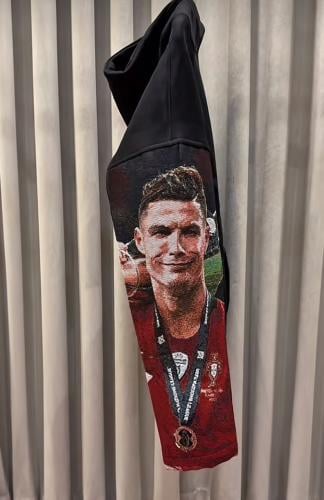هوديز اكمام ronaldo