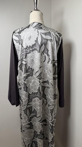 عبايه ياسمين