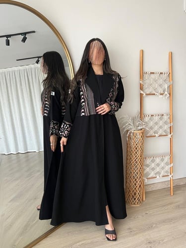 عباية إيلورا