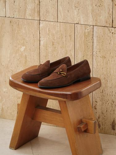 Vintage Brown