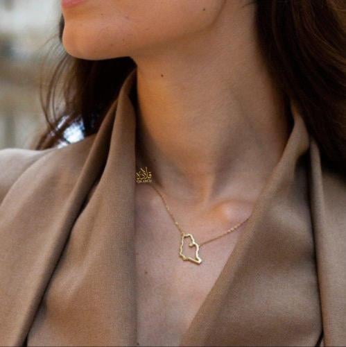 قلادة العزّة والفخر!