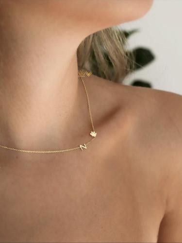 قلاده حرف الحب