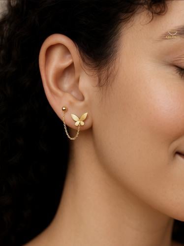 حلق الفراشة المتدلي: رقة وأناقة عصرية