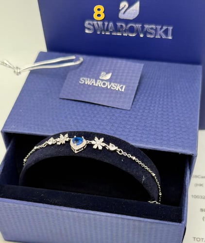 إسواره الأناقة الأزلي من سواروفسكي