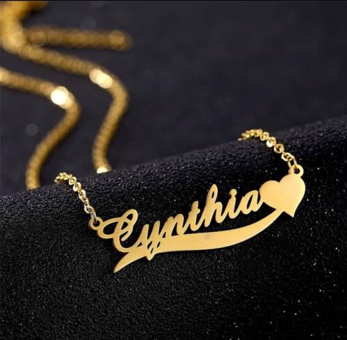 سلسال بلاسم مطلي بالذهب شكل مميز