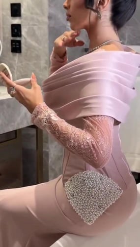 فستان باربي