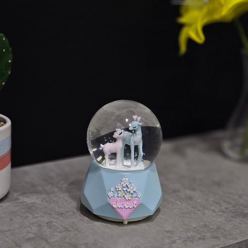 بلورة موسيقية متوفرة باللونين الأزرق والوردي