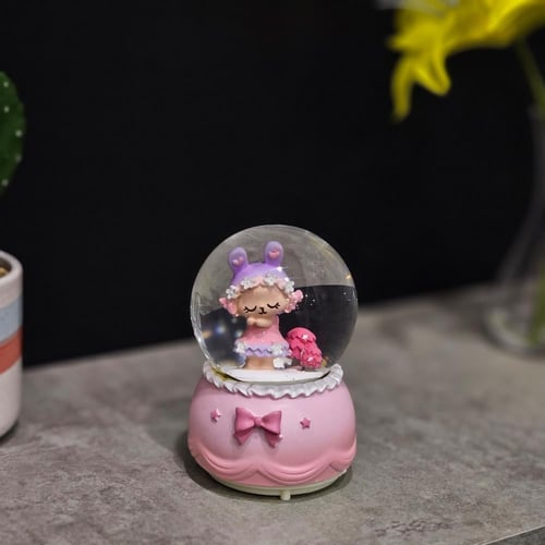 بلورة موسيقية متوفرة باللونين الازرق والوردي