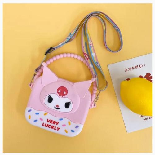 شنط أطفال شخصية كرومي