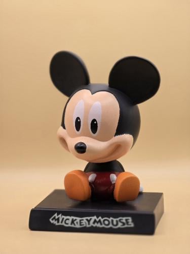 ستاند سيارة ميكي ماوس
