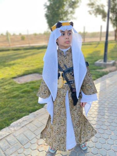 دقلات يوم التأسيس أطفال