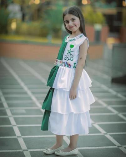 فستان اليوم الوطني الانيق