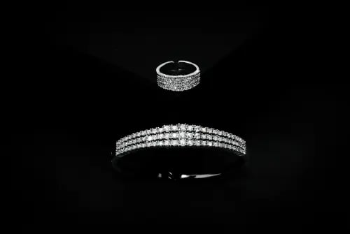 اسواره مع خاتم زركون فضي