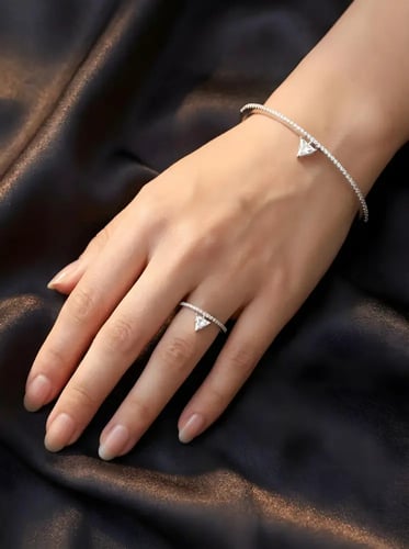 اسواره مع خاتم زركون