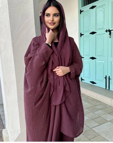 Silk abaya with crystal