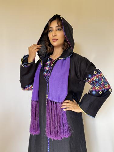 Moroccan kaftan with a shawl from Bella's selections