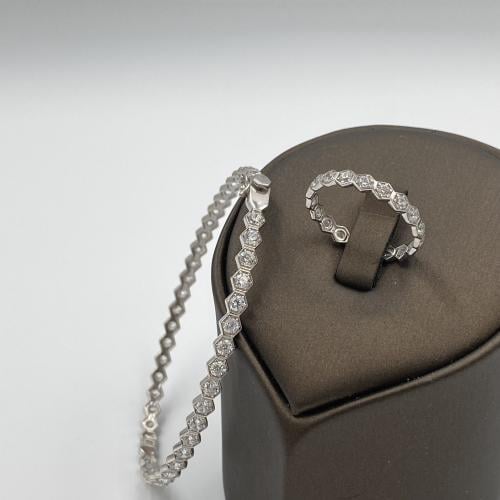 أسوارة مع الخاتم ذهب عيار 18 ذهب ابيض تصميم ألماس