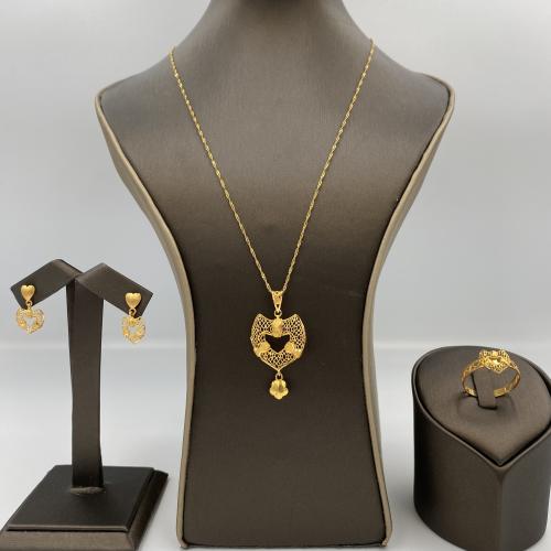 نصف طقم ذهب عيار 21