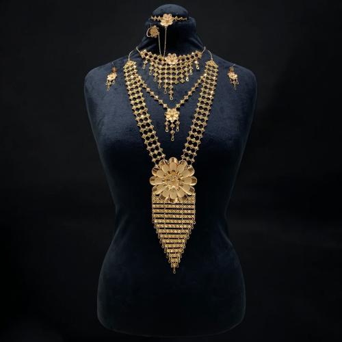 احدث تصاميم أطقم جابر ذهب عيار 21 تصميم ورده الوزن...