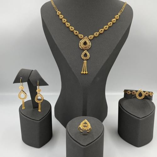 طقم ذهب عيار 21