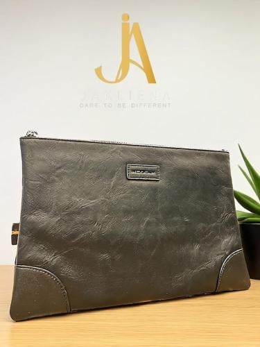 شنطة يد جلد طبيعي اسود