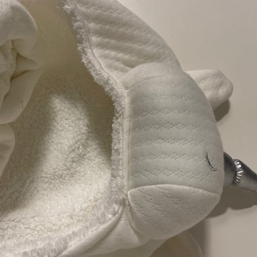 بكج هديه عباره عن بطانيه وفوطه ودميه