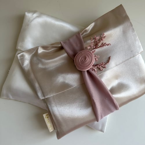 سجاده صلاه للبالغين مع شنطه بالاسم