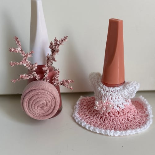 توزيعات مناكير او فواحه مع كروشيه او عطر نص توله م...