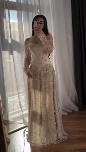 فستان سهرة كورسية بتطريز انيق