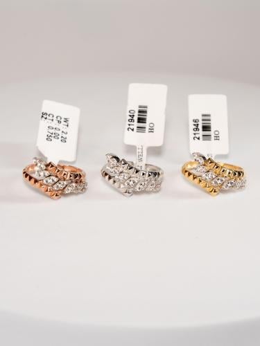 Rose gold Italian design (2.20 grams - 18 karat) R...