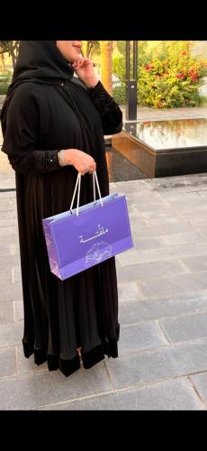 Velvet broken abaya with sleeves