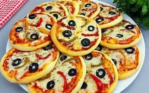 بيتزا ميني تونة