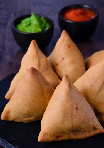 سمبوسة باكستانية بالبطاطس و الخضار