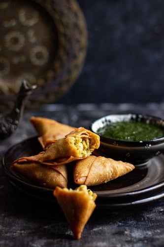 سمبوسة شاورما