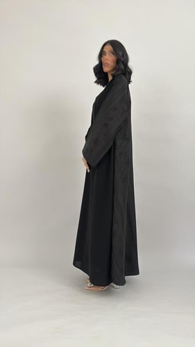 105 عباية ميلاف