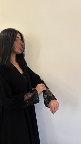 056 عباية مريم