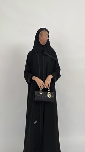 107 عباية مناير