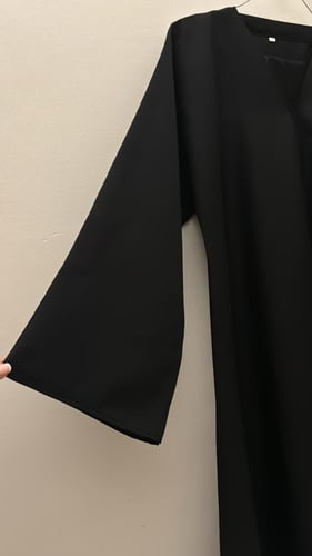 034 عباية عبير