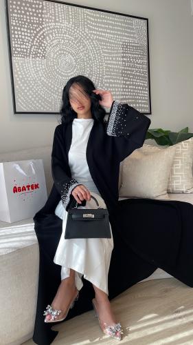 027 عباية صبا