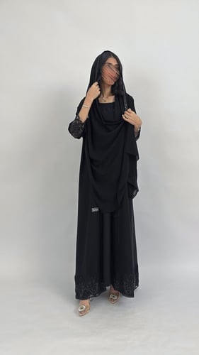 114 عباية ابتسام