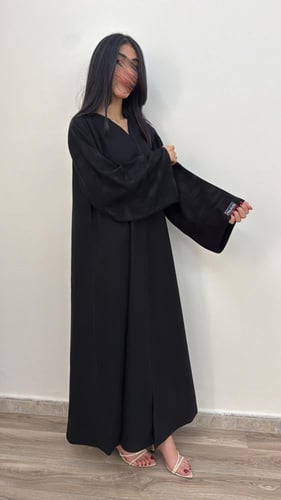 072 عباية موده