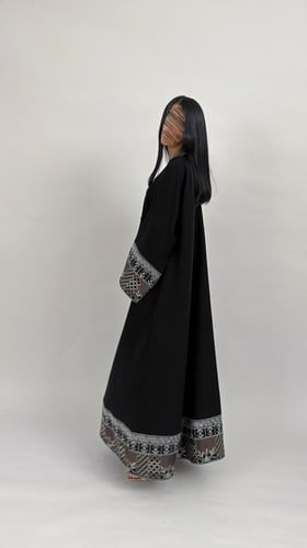 084 عباية ميمي