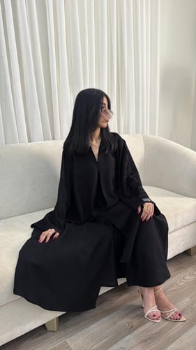 072 عباية موده