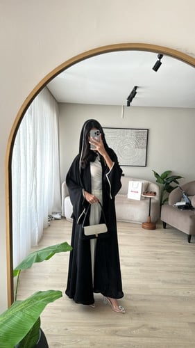 019 عباية أسرار