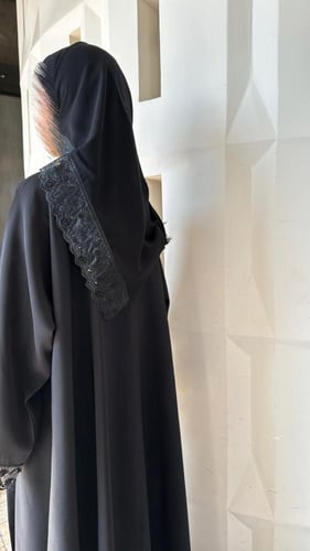 048 عباية سمر