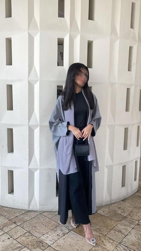 041 عباية لينا