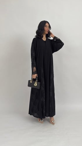 119 عباية سيلين