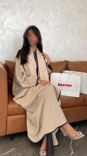 040 عباية لجين