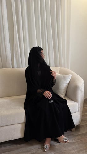 056 عباية مريم